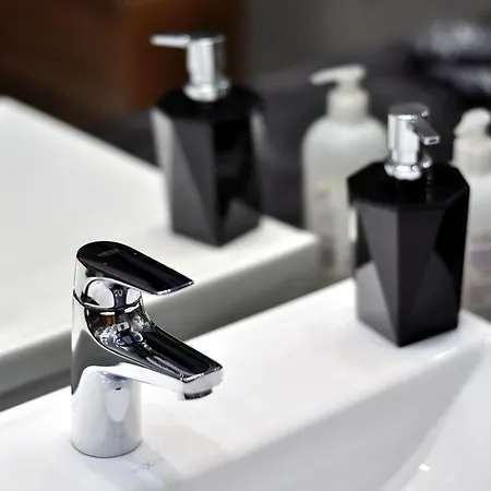 Q Gold - 3 Pokoje, Garaż, Klimatyzacja, Netflix Łódź