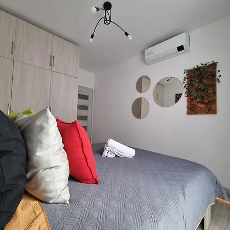 Q Gold- 3 Pokojowy Klimatyzowany Przy Manufakturze Z Garazem Gratis, Fv *