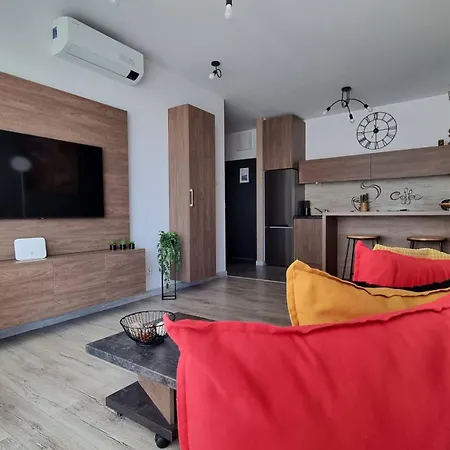 Q Gold - 3 Pokoje, Garaż, Klimatyzacja, Netflix