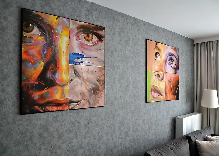 Q Gold- 3 Pokojowy Klimatyzowany Przy Manufakturze Z Garazem Gratis, Fv *