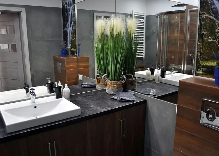 Q Gold- 3 Pokojowy Klimatyzowany Przy Manufakturze Z Garazem Gratis, Fv * Łódź