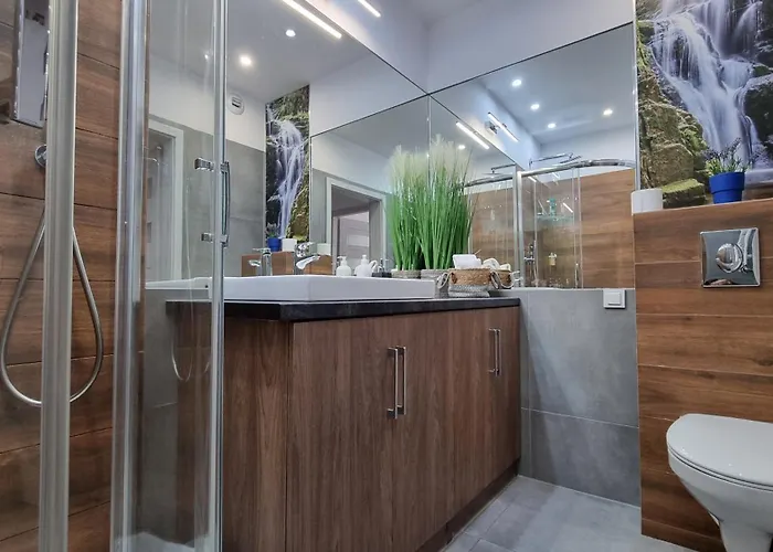 Q Gold- 3 Pokojowy Klimatyzowany Przy Manufakturze Z Garazem Gratis, Fv *